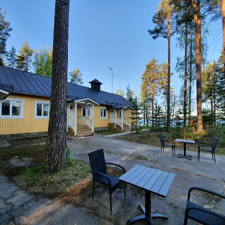 Taipaleenniemi 3*