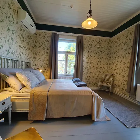 Bed & Breakfast Taipaleenniemi 4*